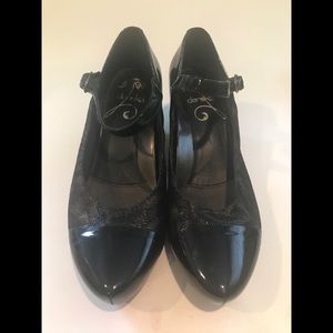 Dansko Patent Leather Pumps Size 40